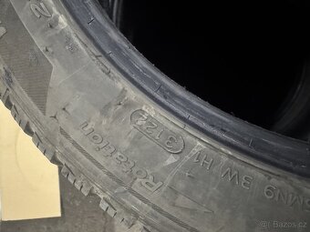 Gumy 235/45/18 Hankook Icept evo 3 - 3