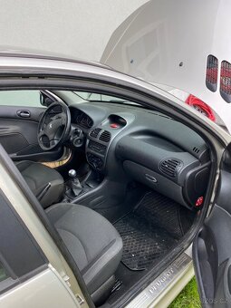 Peugeot 206 - 3