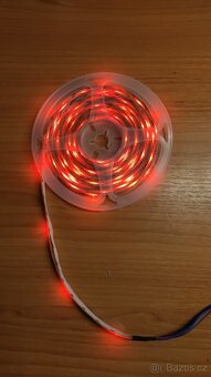 Led pásek barevný se zdrojem - 3