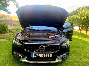 Volvo V90cc černé, automat, 12/2020 - 3