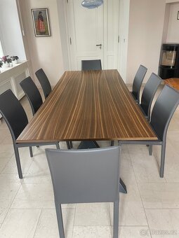 Designový jídelní stůl 240x100cm  a 8 židli - 3