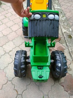 Dětský šlapací traktor - 3