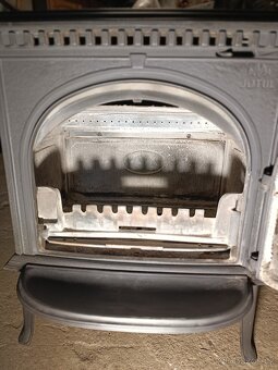 Litinové kamna Jotul 3F - 3