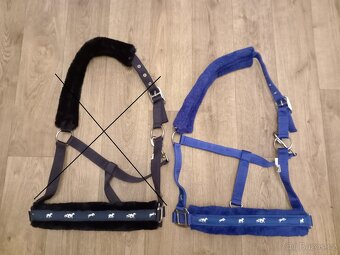 Přezky, ohlávky, dečka, kniha Koně Formule A1/1 - 3