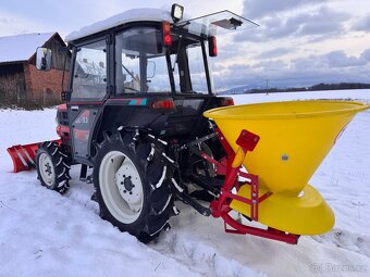 MALOTRAKTOR KUBOTA GL 25 + zimní výbava - 3