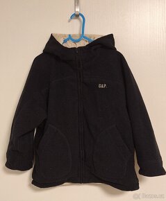 Chlapecka oboustranna bunda GAP, vel. 122-128 - 3
