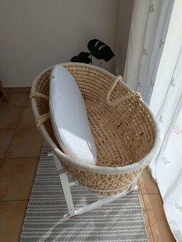 Mojžišův košík s houpacím podvozkem - 3