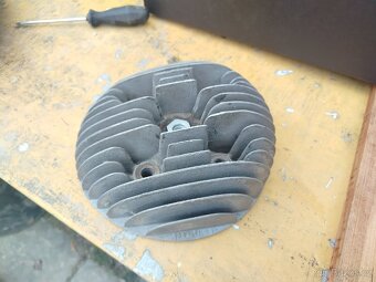 Jawa 250/559 panelka hlava válce - 3