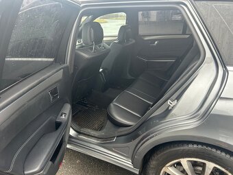 Mercedes w212 e220 - 3