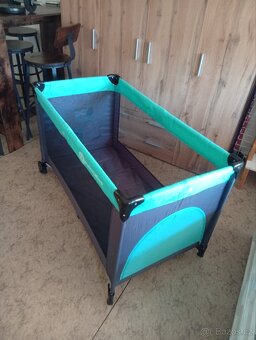 Cestovní postýlka - 3