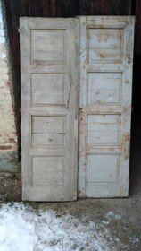 Staré velké 2-křídlé dveře k renovaci - 3