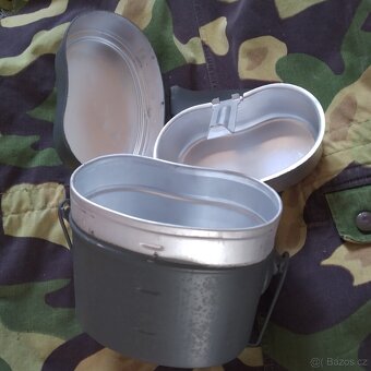 Německý vojenský ešus skladová nva ndr - 3