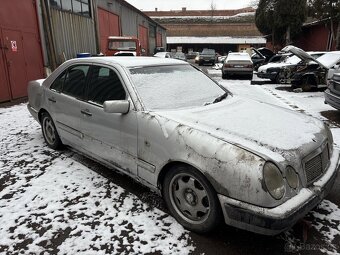 Nahradní díly mercedes w210 - 3