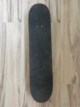 Skateboard - 3