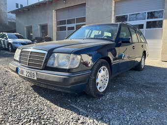MERCEDES- BENZ 124 220 i 110 Kw AUT - 3