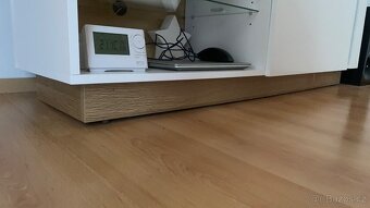 Komoda stolek pod TV - 3