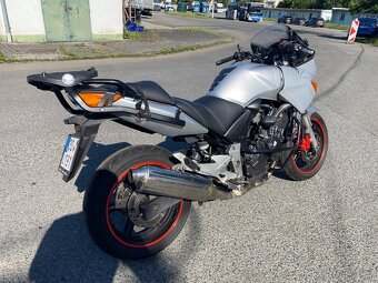 Honda CBF 600 - Havarovaná - 3