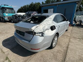 Škoda octavia 2.0TDi style 2022 29Tkm airbagy ok - 3