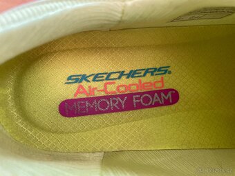 Neonové tenisky Skechers - 3