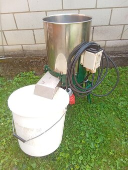 Nerezový drtič ovoce na 380V - 3