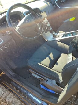 VOLVO XC60 4x4 2.4D D4 - 3