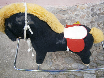 retro houpací kůň - 3