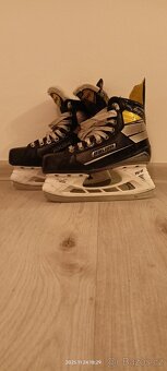 Brusle Bauer vel. 4.5 - 3