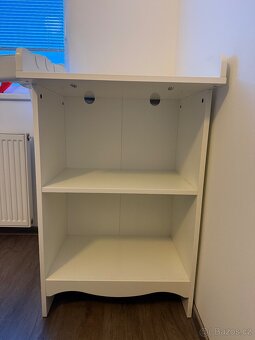 Přebalovací pult + police IKEA - 3