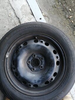 Prodám letní komplety disky+gumy na vůz Škoda Fabia III - 3