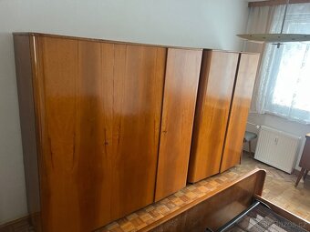 Obývací stěna, postel - 3