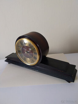 Sovětské stolní hodiny Vesna, 60tá léta - 3