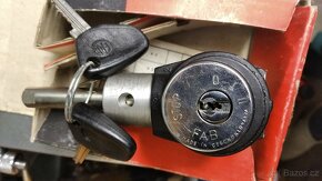 Spínací skříňka spínačka - 3