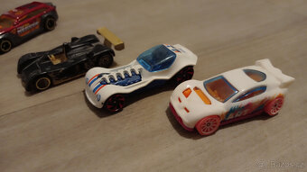 Autíčka sada 9 ks (sada č. 7) - 3