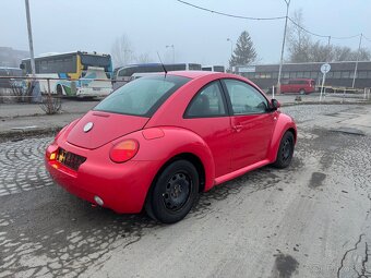 VW New Beetle 2.0 - 3