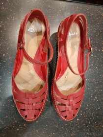 Červené kožené sandále na nižším podpatku vel. 38,5 - 3
