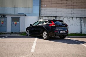 Volvo V40 D3 2.0L Momentum - 3