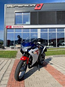Honda CBR250R - 3