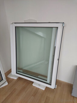 Prodám plastové okno Vekra 238 x 144 cm - 3