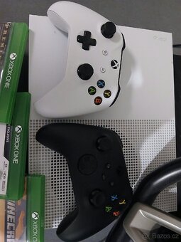 Xbox + příslušenství - 3