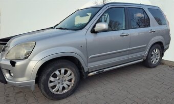 Prodám Hondu CRV 2.2., pojizdné, vada turba. - 3