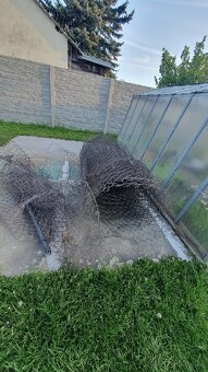 Plot, vrátka, kuny, hradba, pletivo - 3