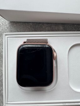 Apple Watch SE 40MM 1.generace - 3