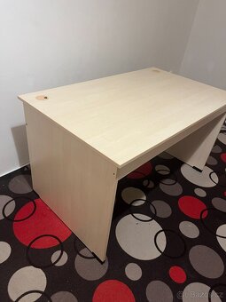 Kancelářský stůl 80x135x76 za odvoz - 3