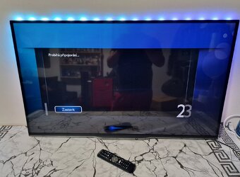 Ultratenký 3D LED televizor Philips Smart 42"
42PFL7008K/1 - 3