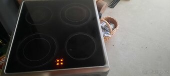 Sporák se sklokeramickou deskou - 3