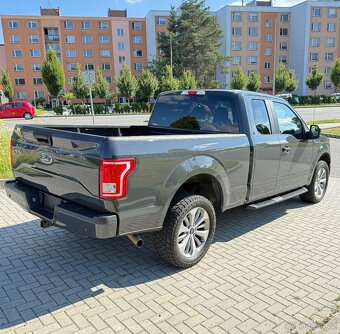 Ford F-150 5.0 V8–2017–4x4–TAŽNÉ 3.5t—KRÁSNÁ BARVA - 3