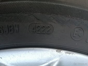 Letní pneu na Alu 185/70 R14 - 3
