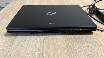 Notebook FUJITSU LifeBook S782 - 3