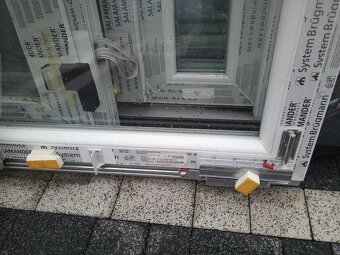 Francouzské posuvné okno 2000 x 2000 mm. Skladem - 3