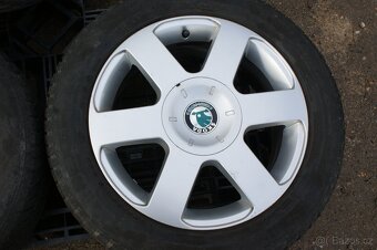 original alu kola Skoda 5x112 take VW Audi Seat zimni pneu - 3